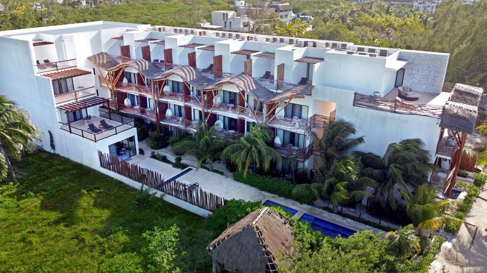 Mystique Holbox By Royalton, A Tribute Portfolio Resort ภายนอก รูปภาพ